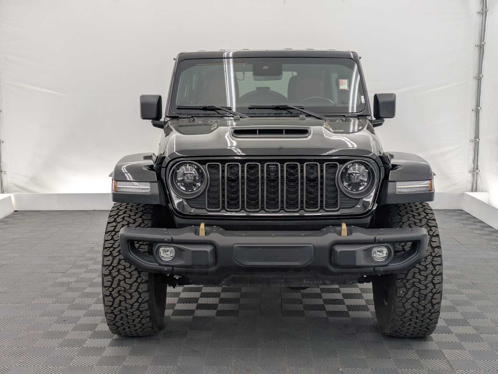 Thumbnail: 2024 Jeep Wrangler - 9