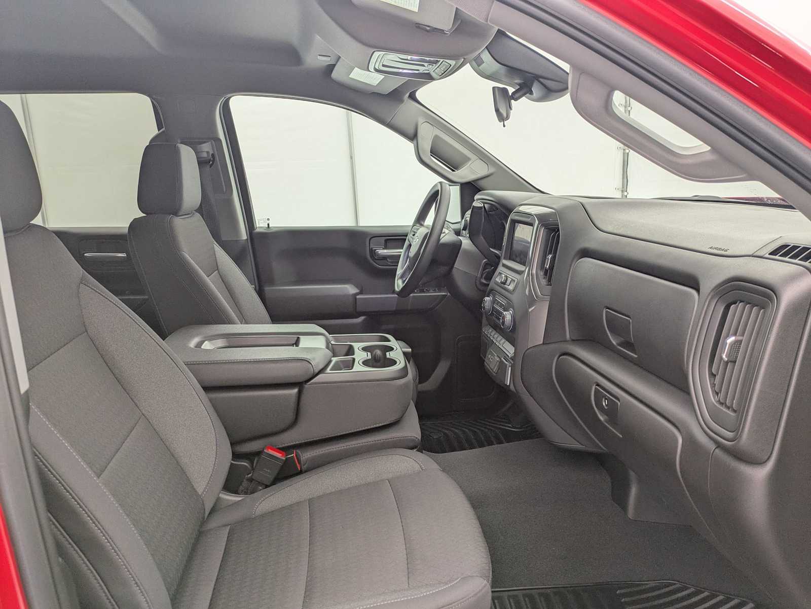 Thumbnail: 2025 Chevrolet Silverado 1500 - 23