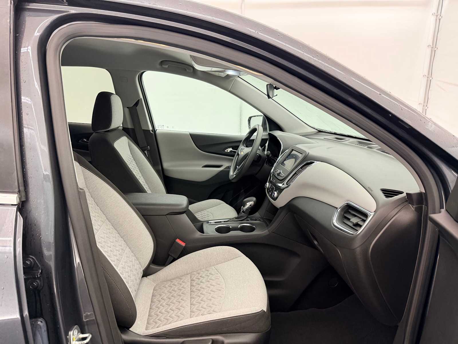 Thumbnail: 2023 Chevrolet Equinox - 23