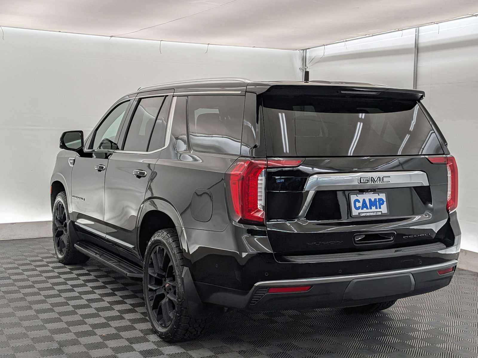 Thumbnail: 2023 GMC Yukon - 4