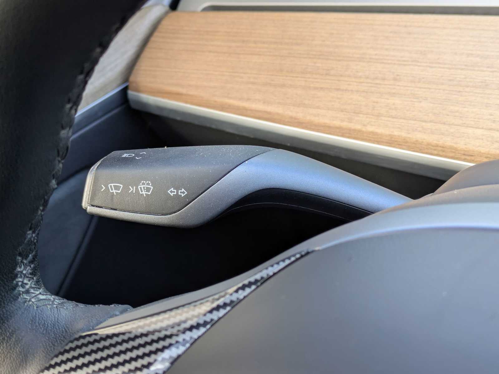 Thumbnail: 2023 Tesla Model Y - 25