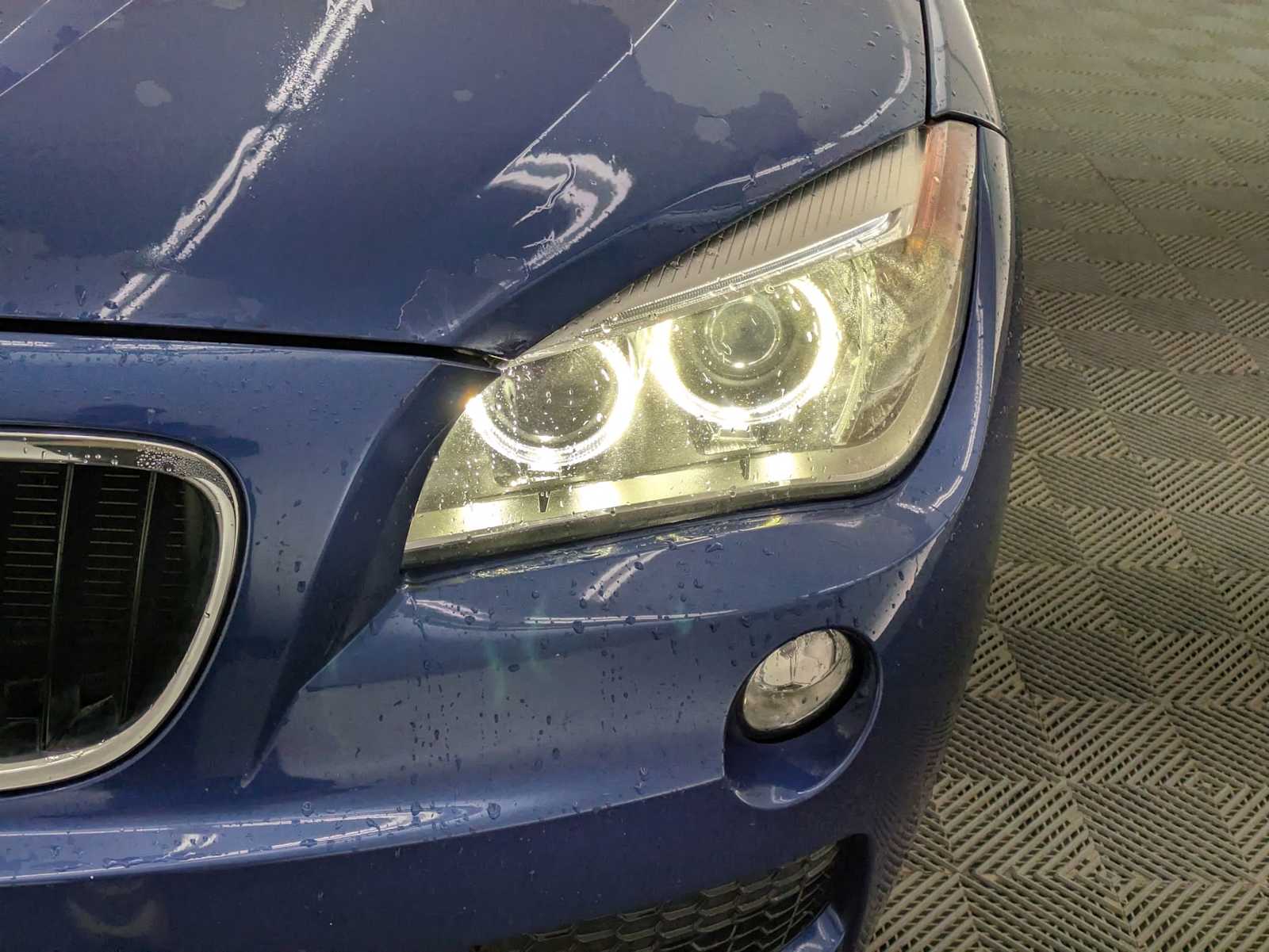 Thumbnail: 2014 BMW X1 - 10