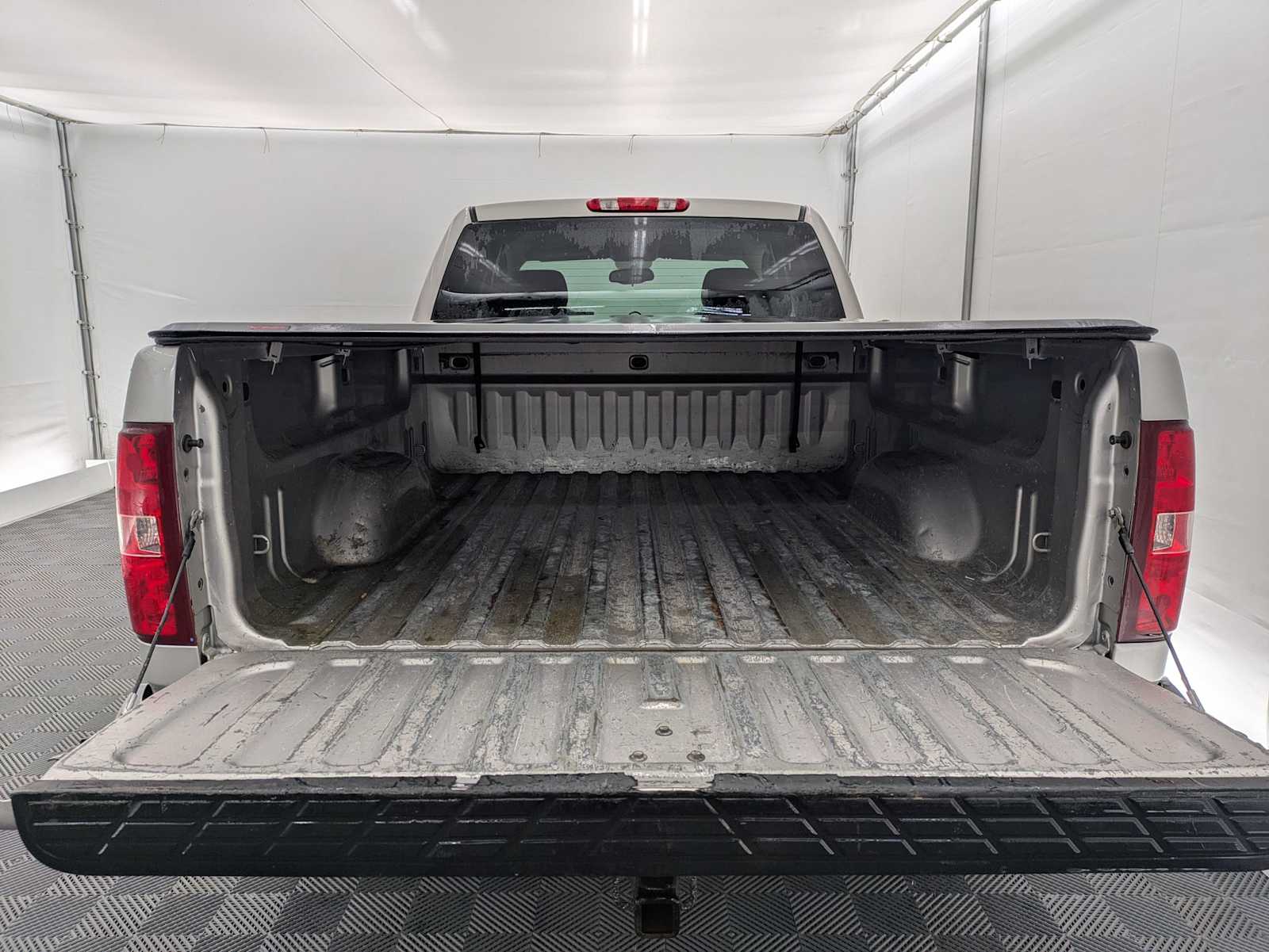 Thumbnail: 2009 Chevrolet Silverado 1500 - 31