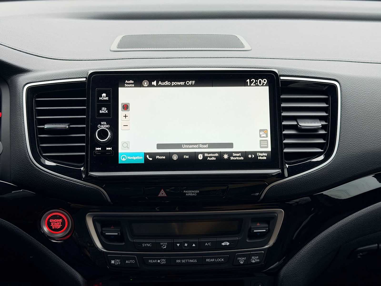 Thumbnail: 2025 Honda Ridgeline - 30