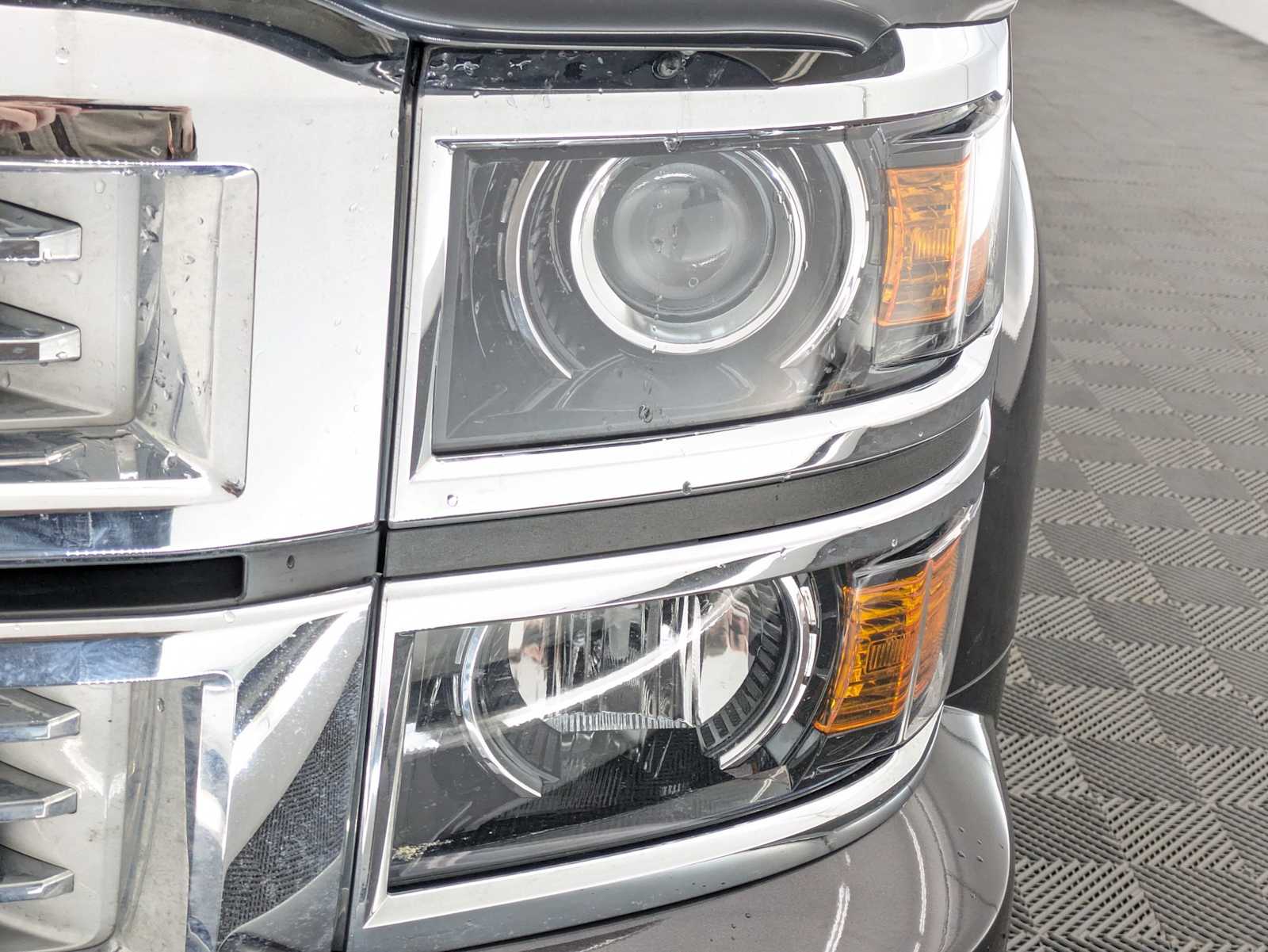 Thumbnail: 2015 Chevrolet Silverado 1500 - 10