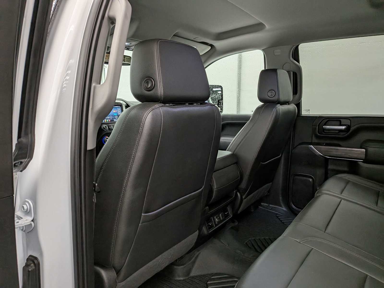 Thumbnail: 2022 Chevrolet Silverado 2500 - 22