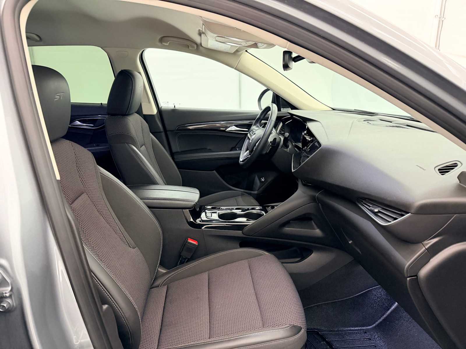 Thumbnail: 2023 Buick Envision - 22