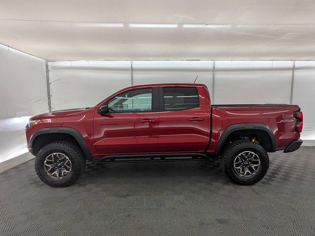 Used 2024 Chevrolet Colorado ZR2 Truck Crew Cab