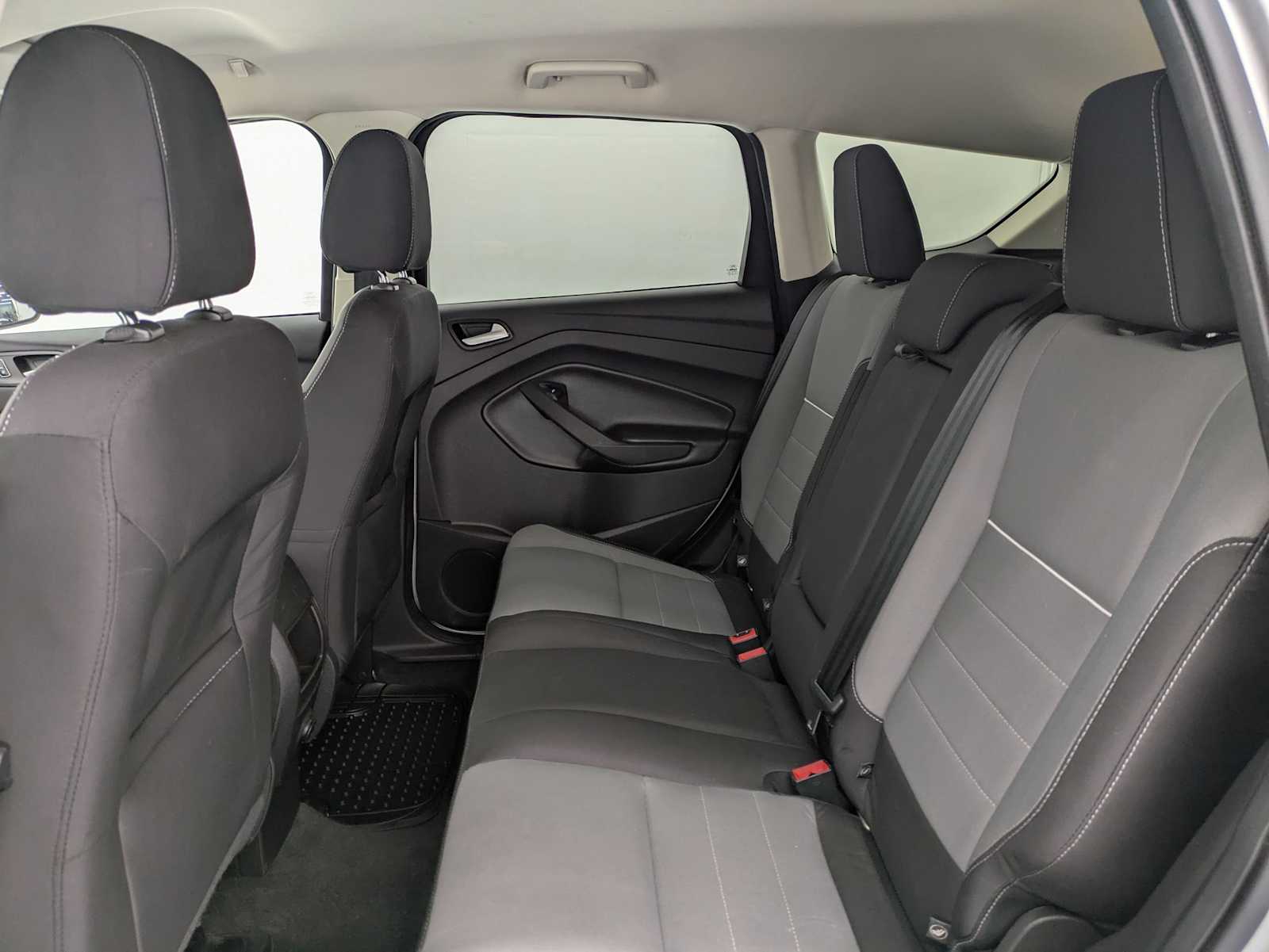 Thumbnail: 2015 Ford Escape - 20