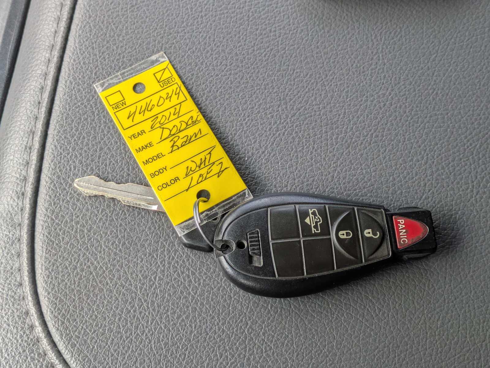 2014 RAM 1500 Tradesman 32