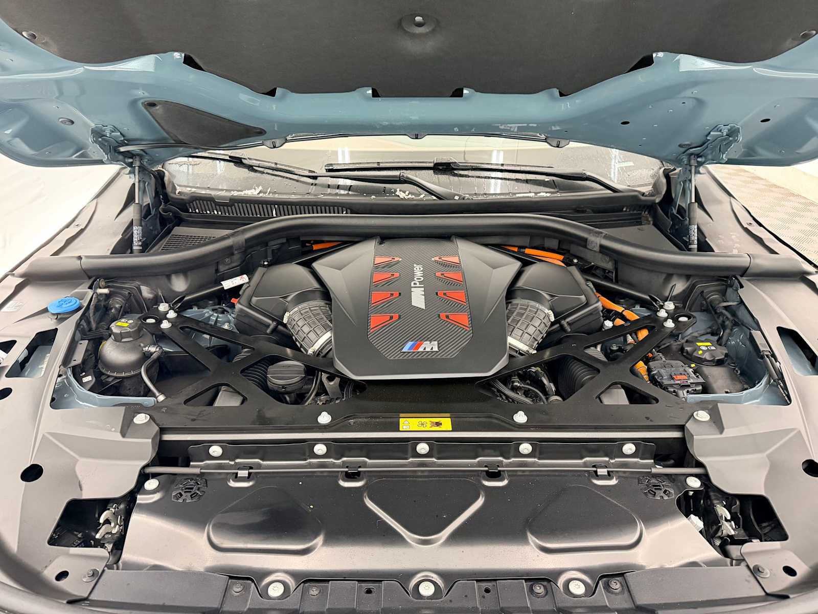 Thumbnail: 2023 BMW XM - 14