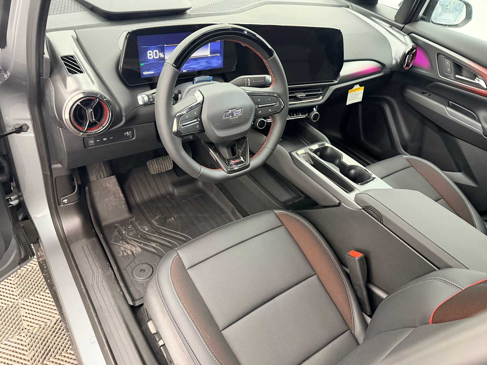 Thumbnail: 2026 Chevrolet Equinox - 2