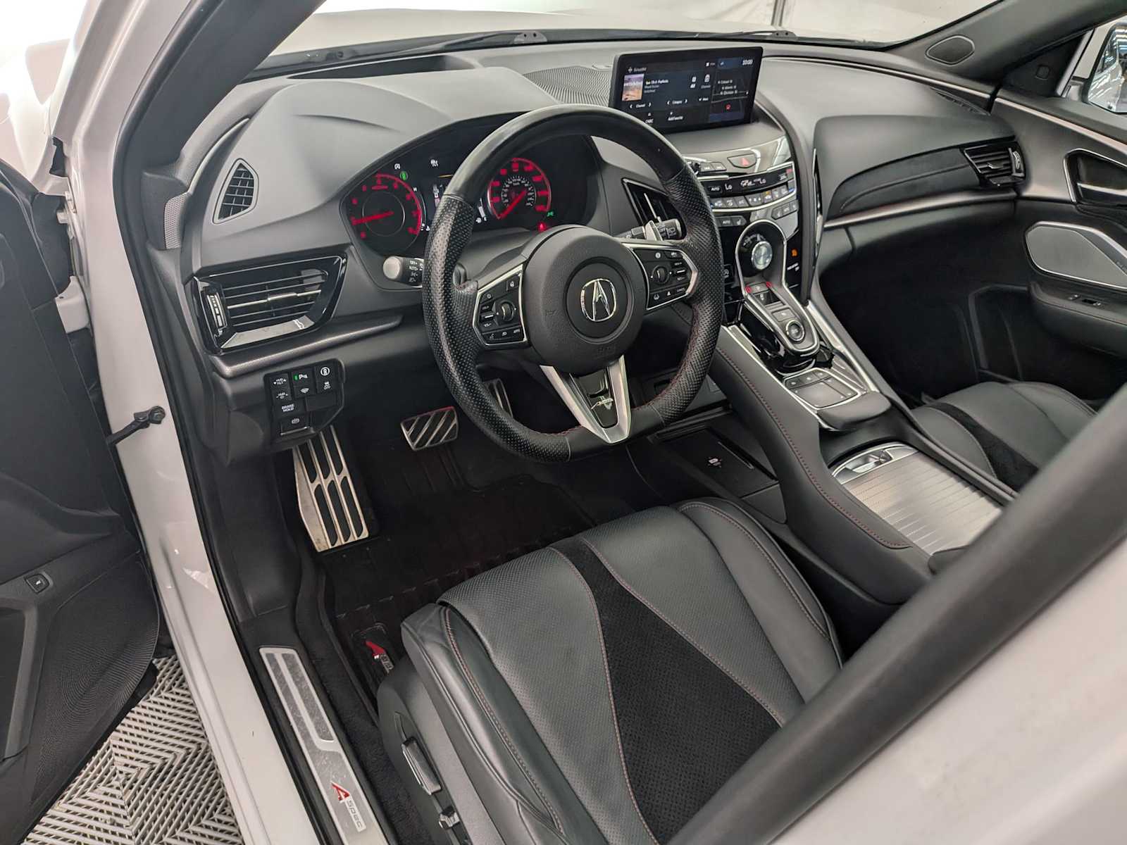 2023 Acura RDX A-Spec Advance photo 2
