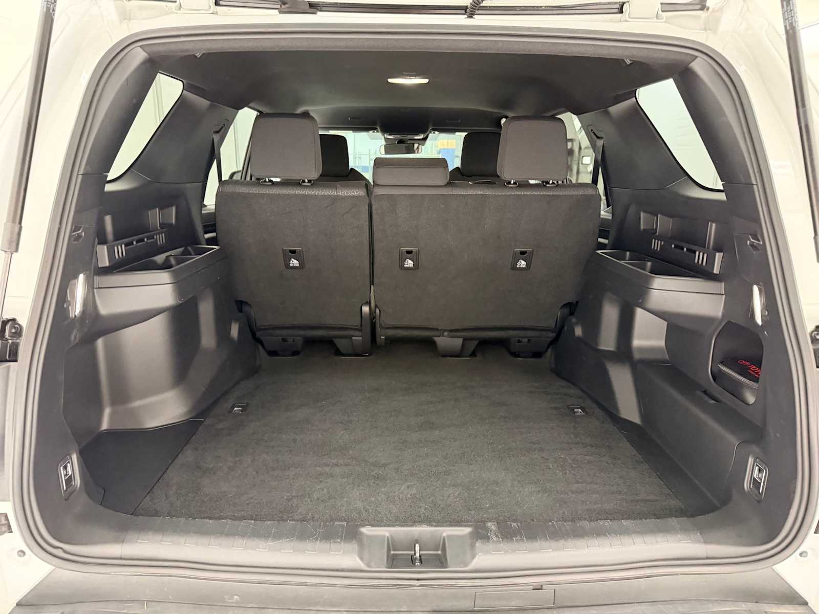 Thumbnail: 2025 Toyota 4Runner - 32