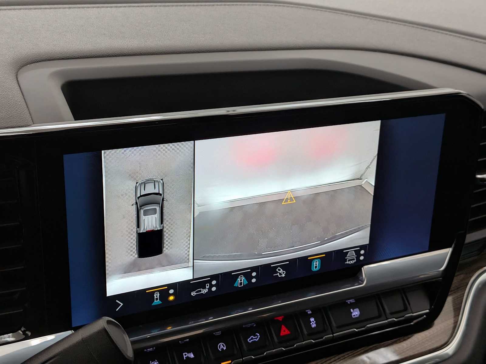 Thumbnail: 2022 Chevrolet Silverado 1500 - 30