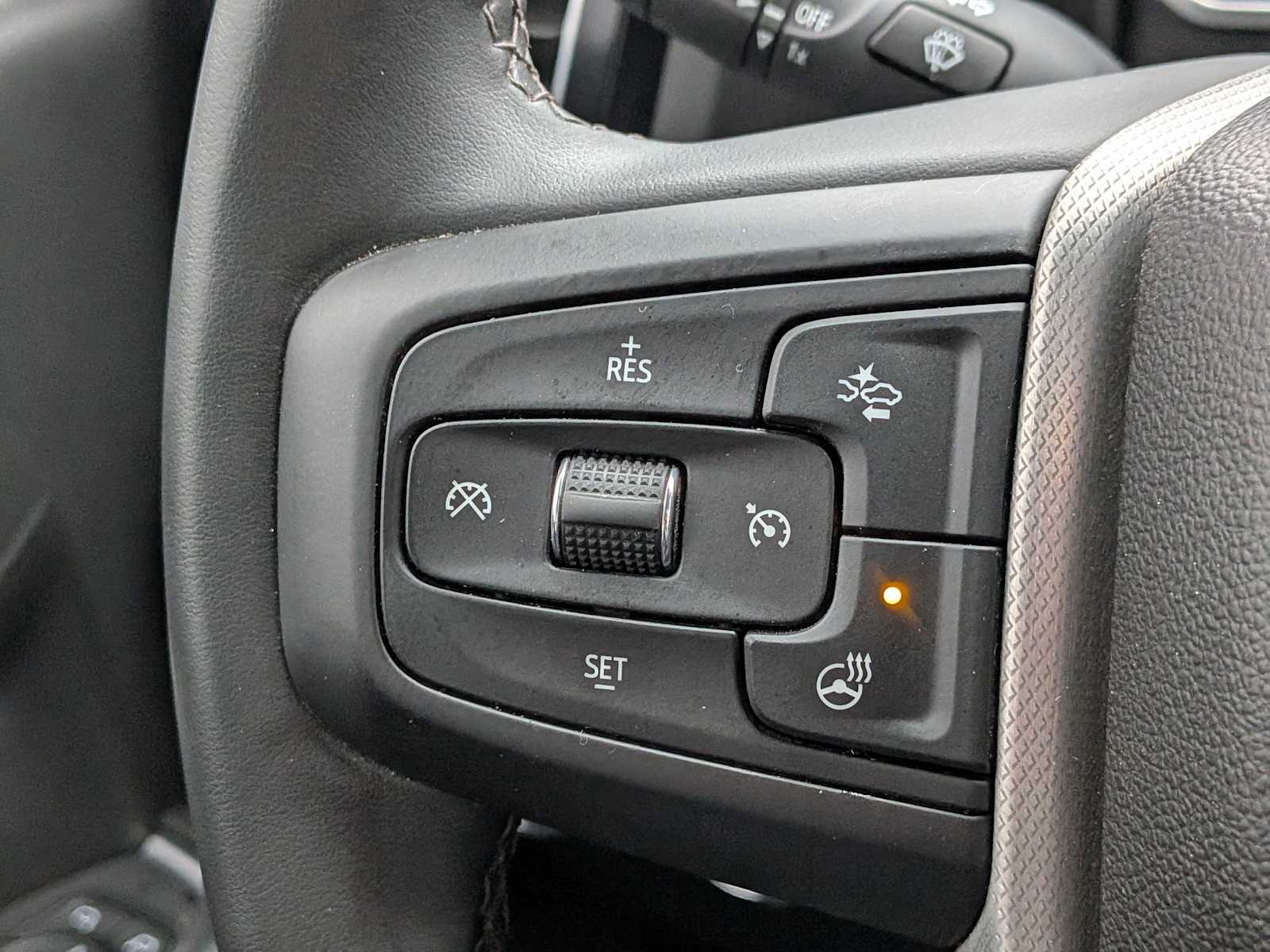 Thumbnail: 2024 GMC Sierra 3500 - 26