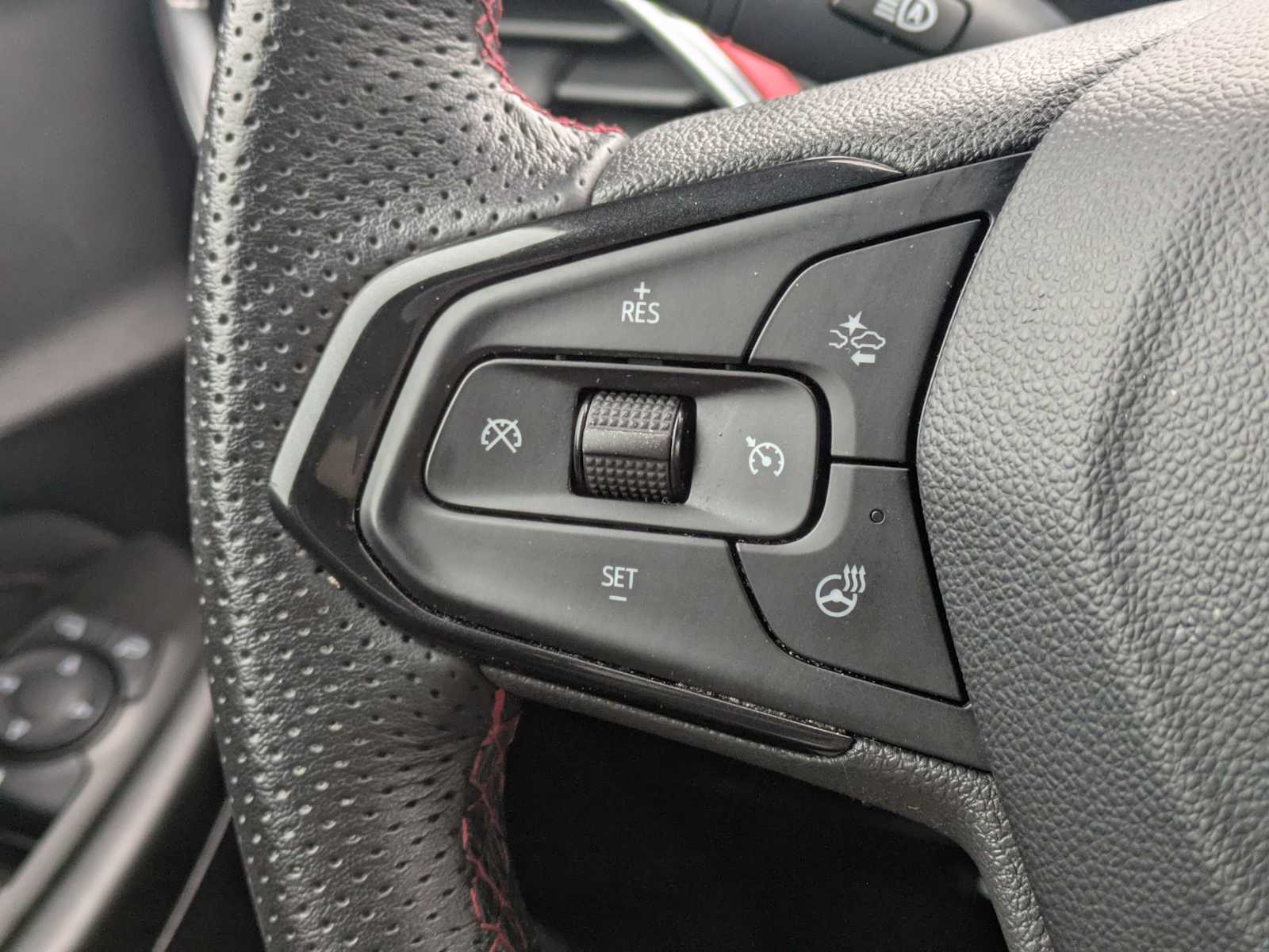 Thumbnail: 2023 Chevrolet TrailBlazer - 24