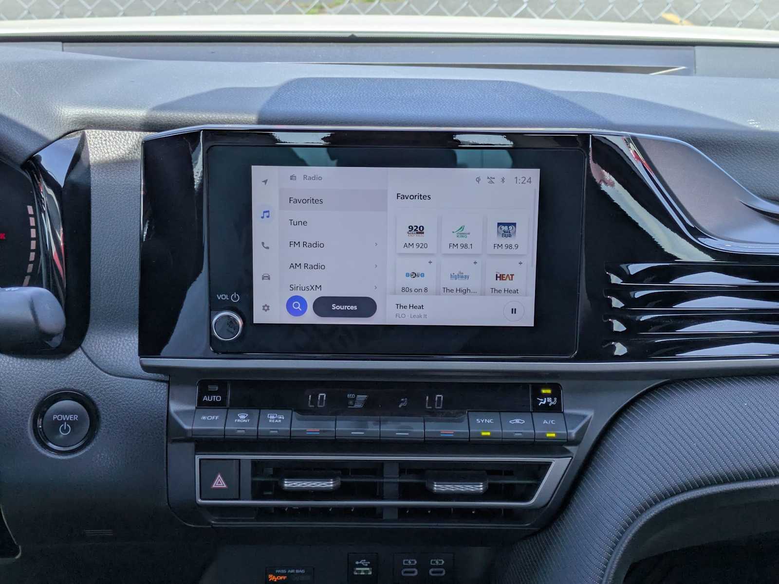 Thumbnail: 2025 Toyota Camry - 28