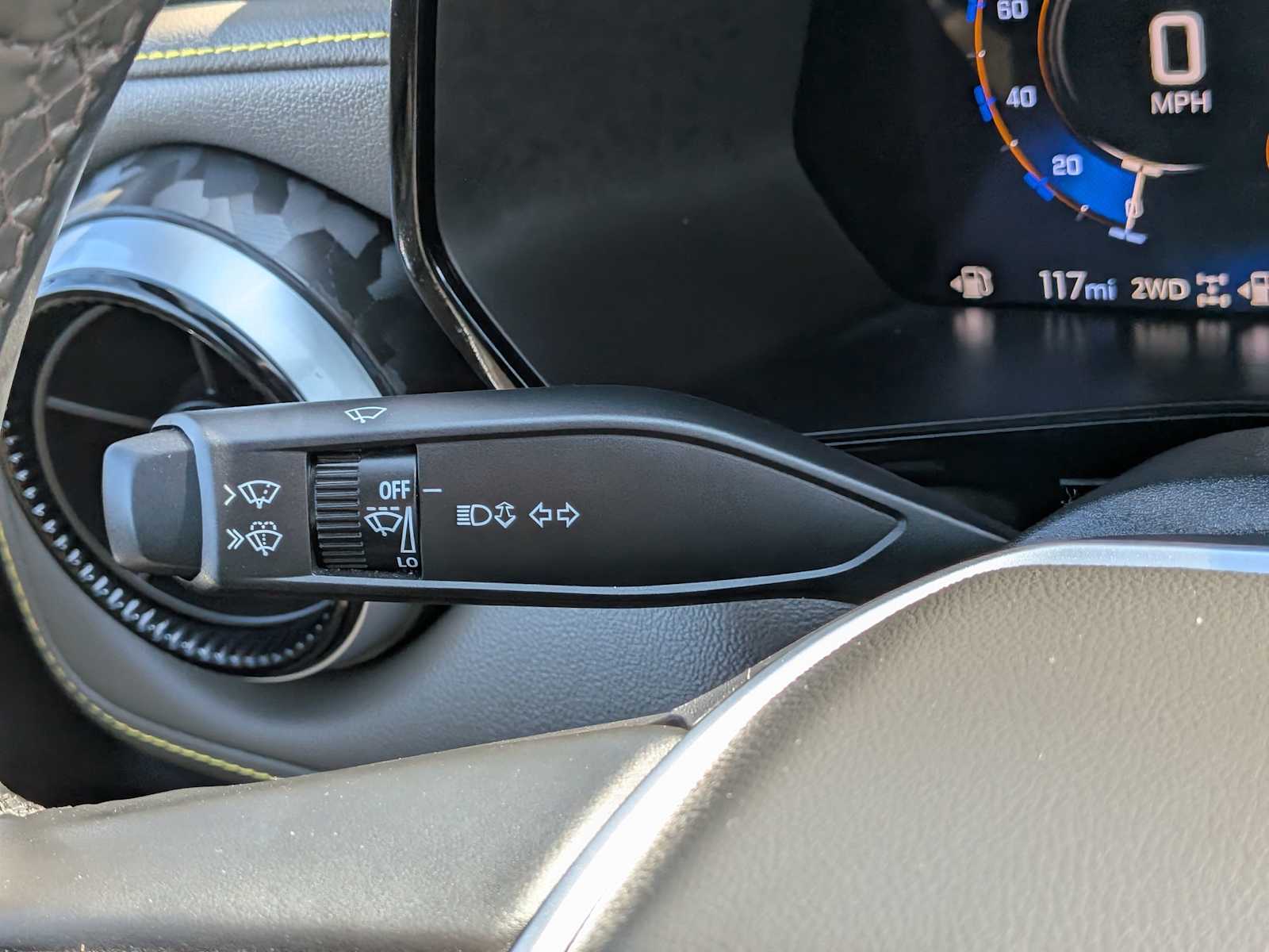 Thumbnail: 2024 Chevrolet Colorado - 29