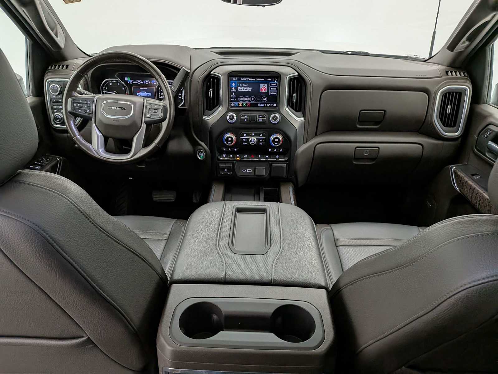 Thumbnail: 2021 GMC Sierra 2500 - 17