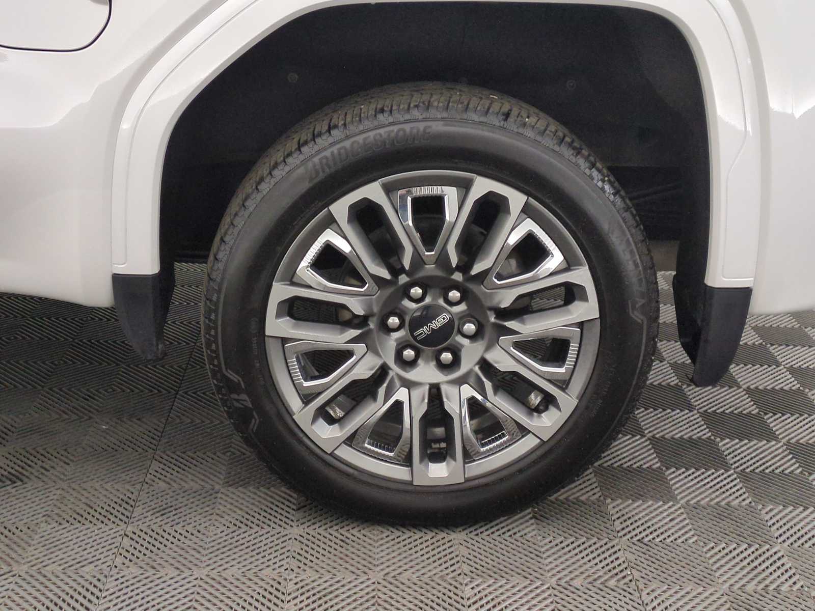 Thumbnail: 2025 GMC Sierra 1500 - 12