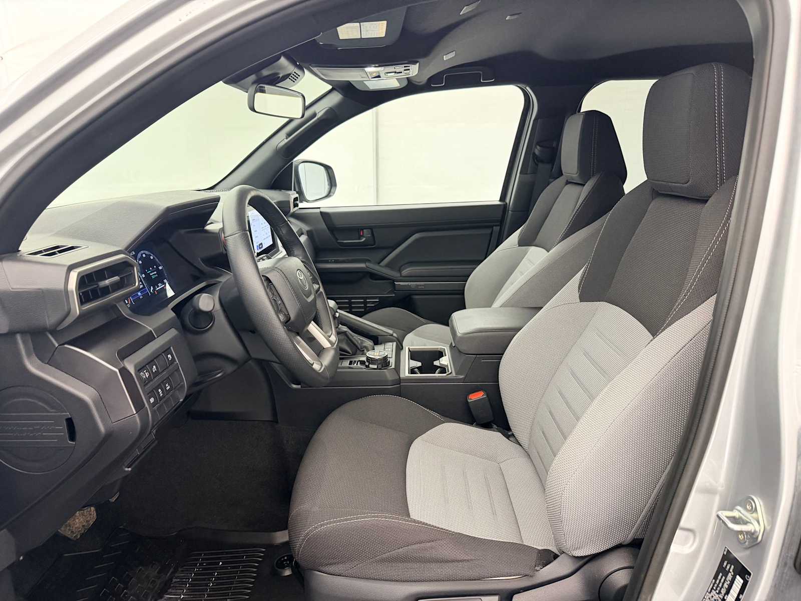 Thumbnail: 2025 Toyota 4Runner - 17