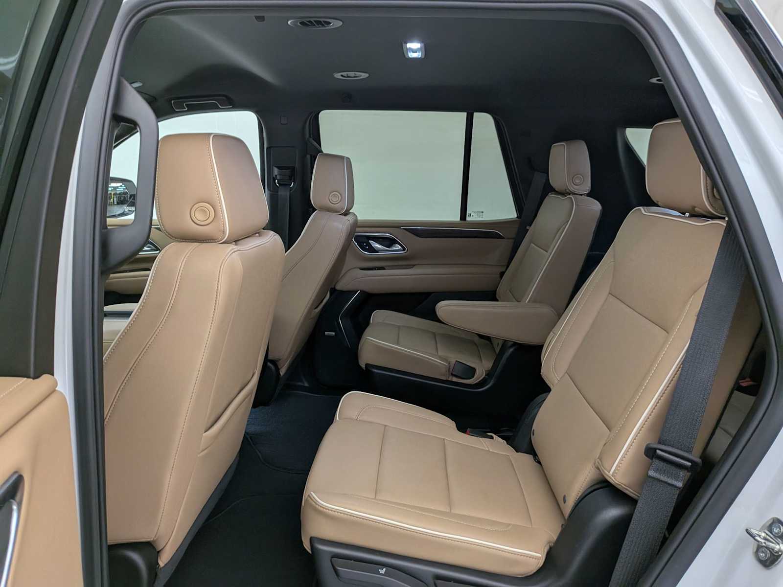 Thumbnail: 2024 Chevrolet Tahoe - 20