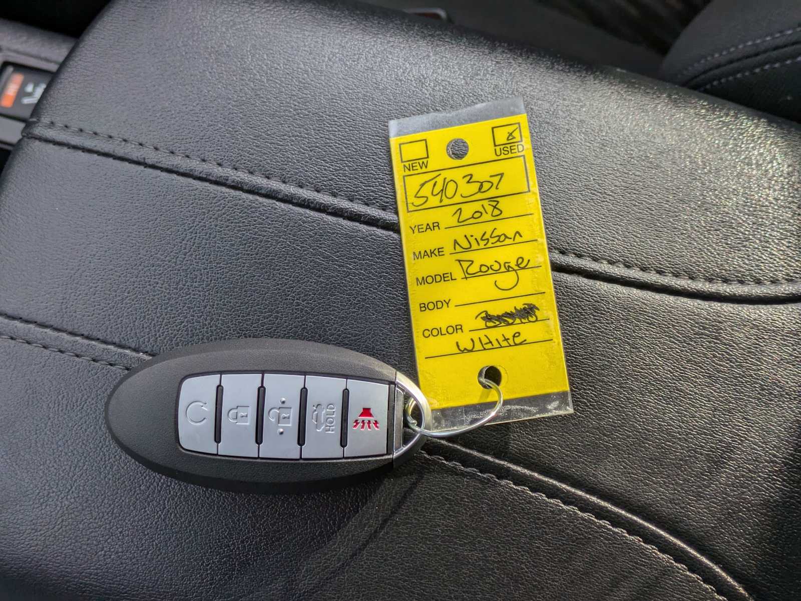 Thumbnail: 2018 Nissan Rogue - 34