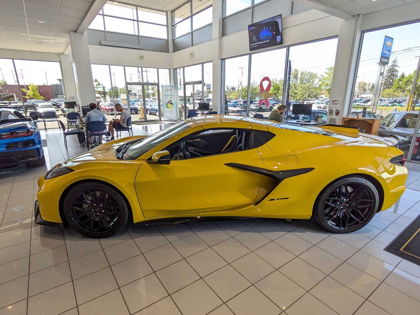 Thumbnail: 2025 Chevrolet Corvette - 3