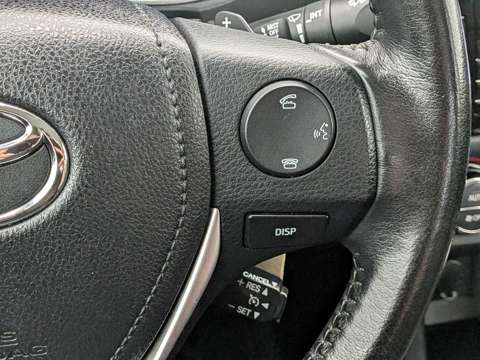 Thumbnail: 2016 Toyota Corolla - 25