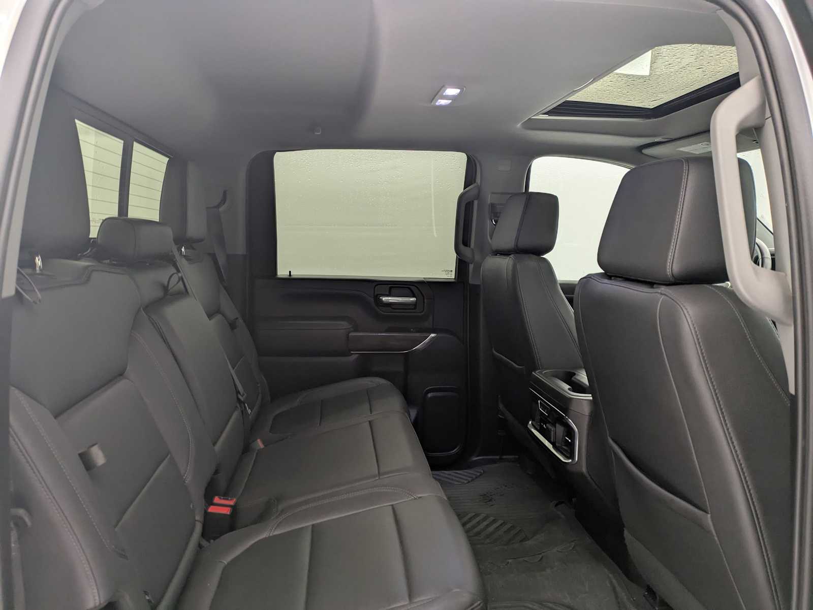 Thumbnail: 2023 GMC Sierra 3500 - 22