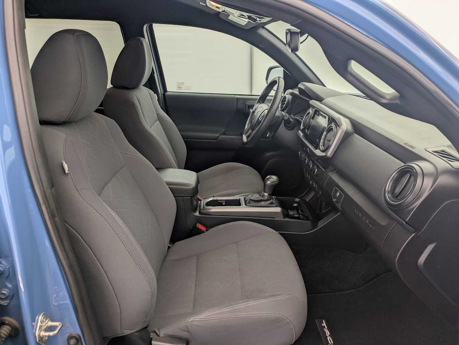 2019 Toyota Tacoma TRD Sport 23