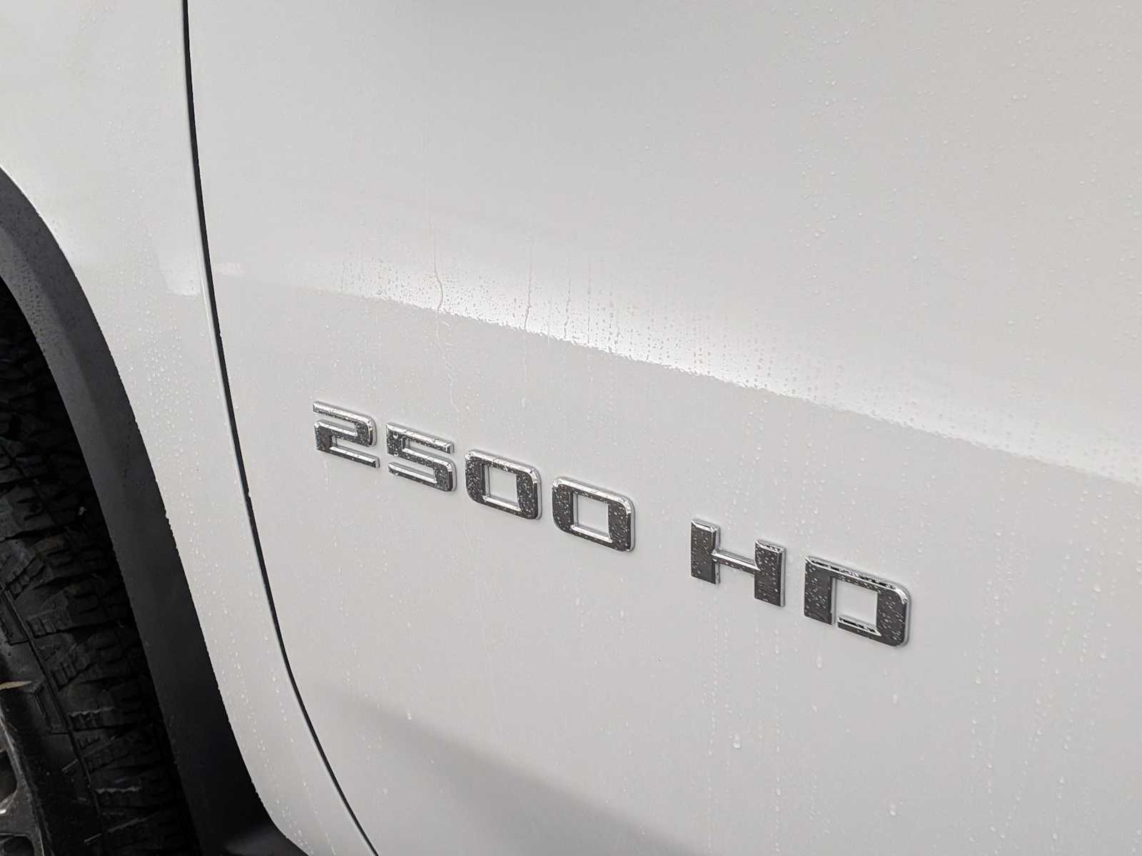 Thumbnail: 2026 Chevrolet Silverado 2500 - 11