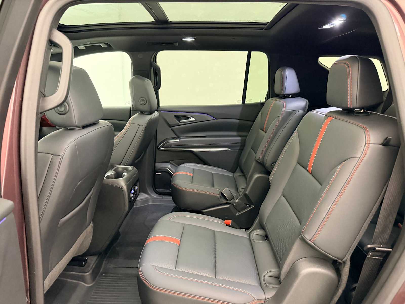 Thumbnail: 2024 Chevrolet Traverse - 21