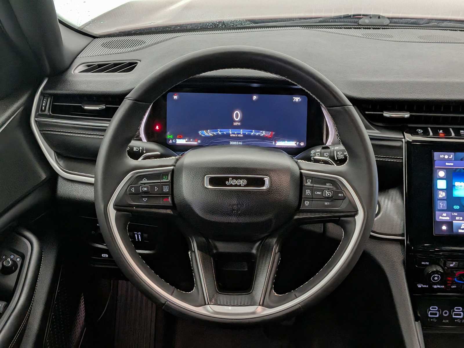 Thumbnail: 2024 Jeep Grand Cherokee - 23