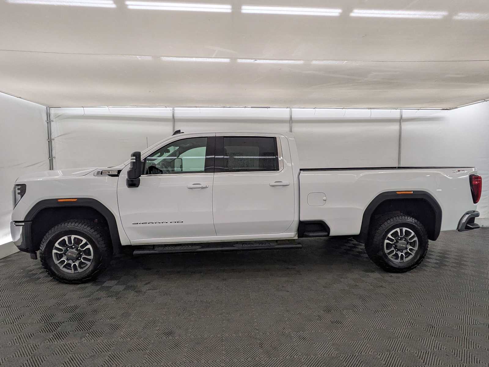 Thumbnail: 2024 GMC Sierra 3500 - 3