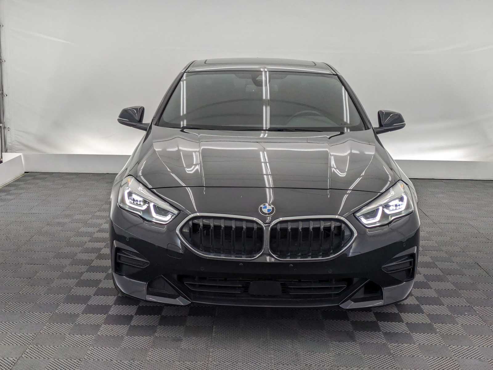 Thumbnail: 2024 BMW 2 Series - 9