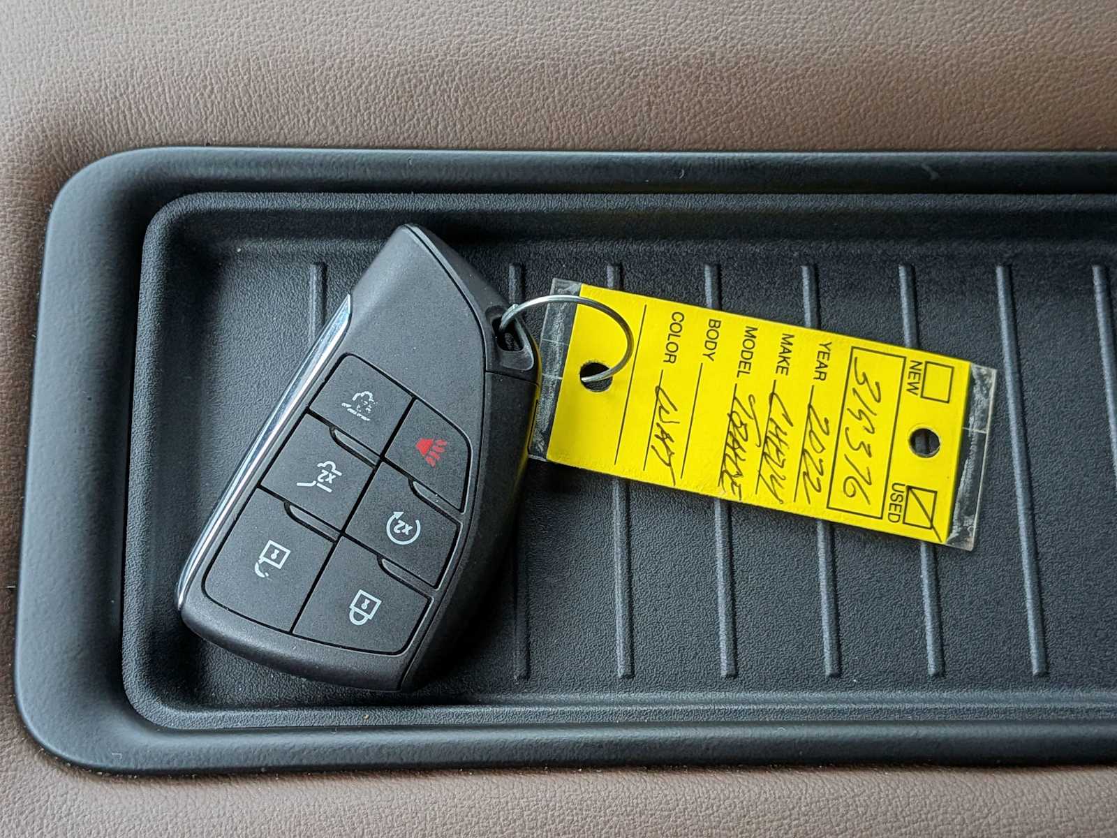 Thumbnail: 2022 Chevrolet Tahoe - 34