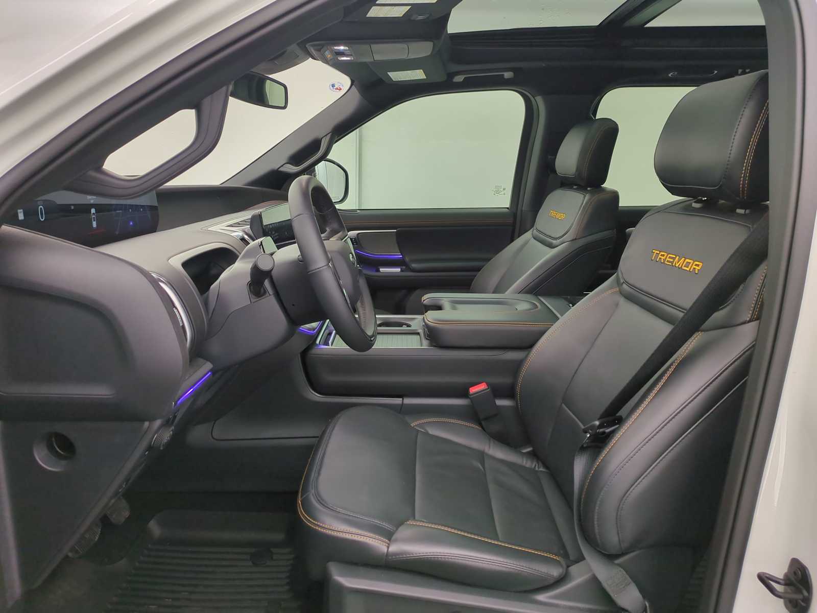 Thumbnail: 2025 Ford Expedition - 15