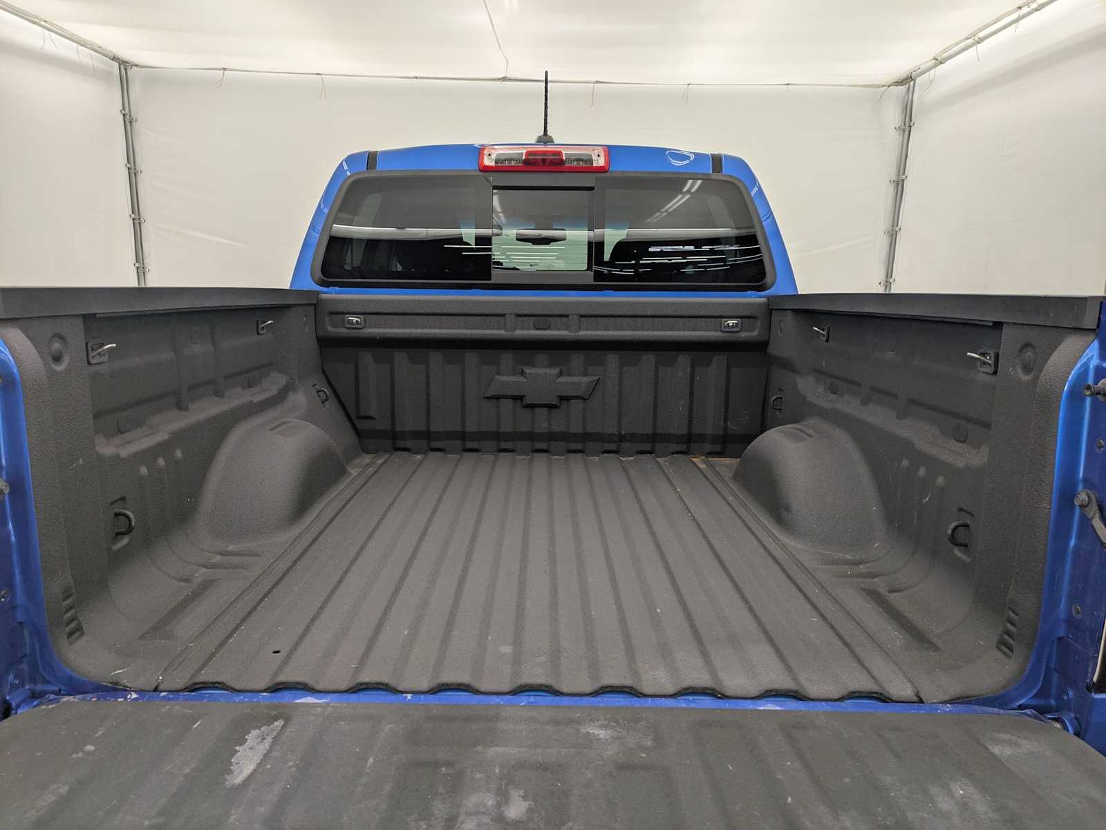 Thumbnail: 2018 Chevrolet Colorado - 32