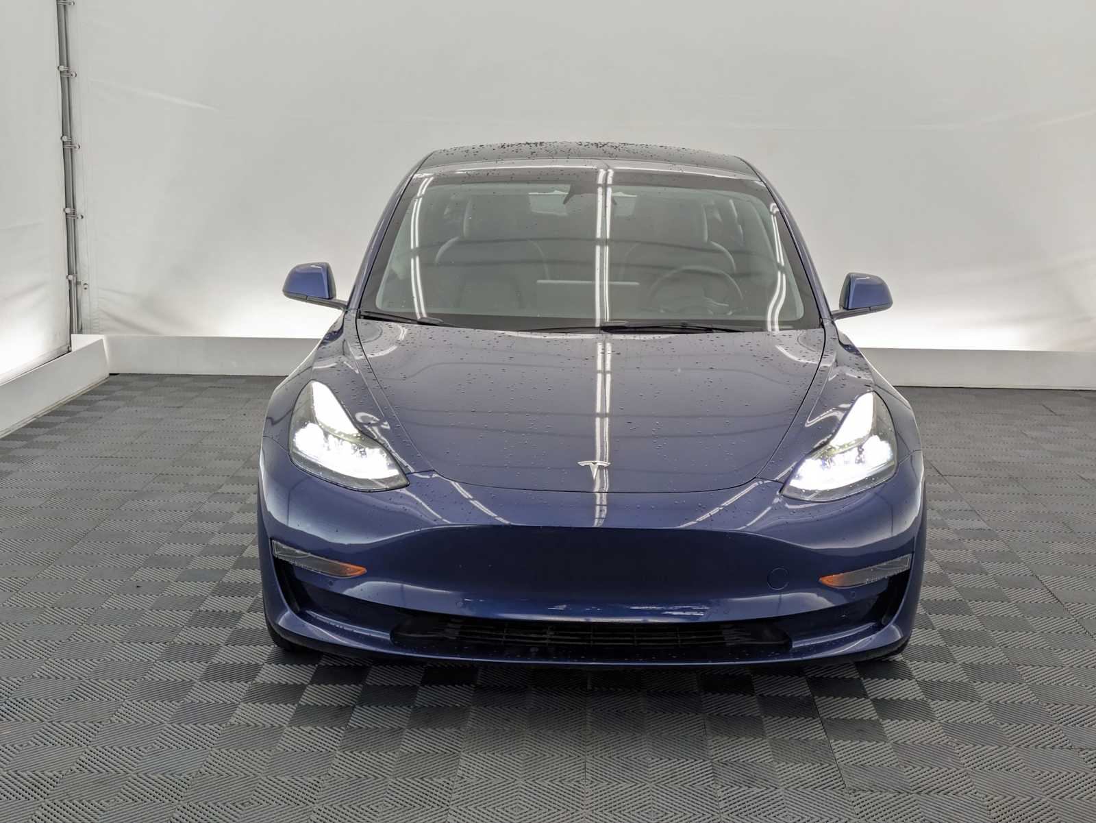 Thumbnail: 2022 Tesla Model 3 - 9