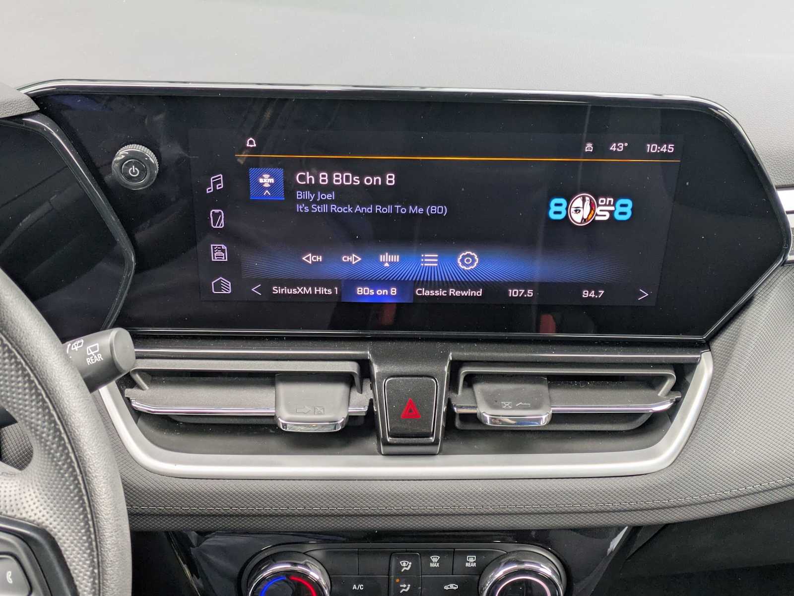 Thumbnail: 2025 Chevrolet TrailBlazer - 27