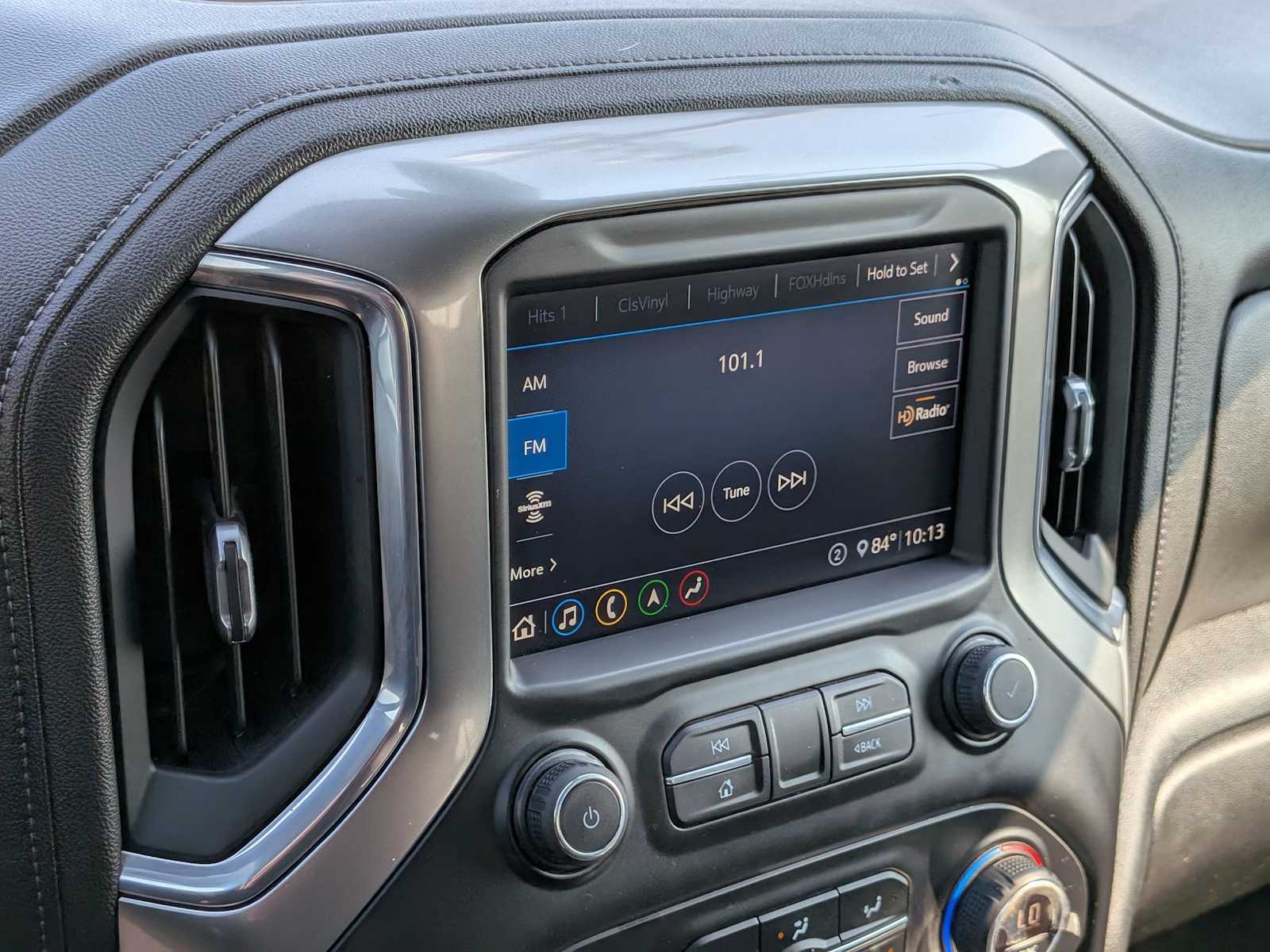 Thumbnail: 2020 Chevrolet Silverado 3500 - 33