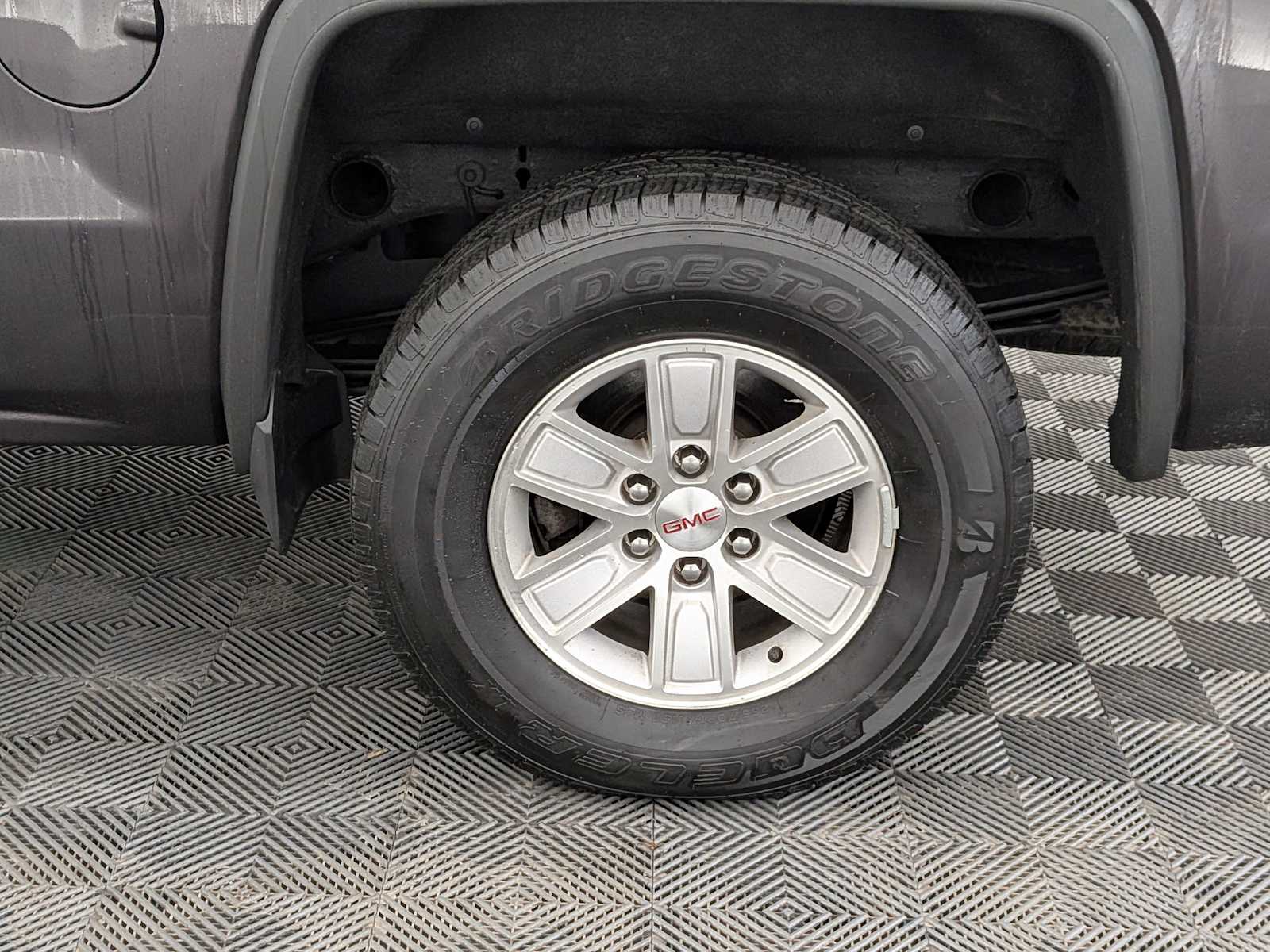 Thumbnail: 2015 GMC Sierra 1500 - 16