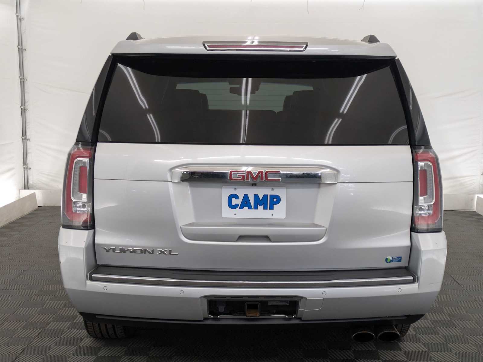 2015 GMC Yukon XL Denali 5