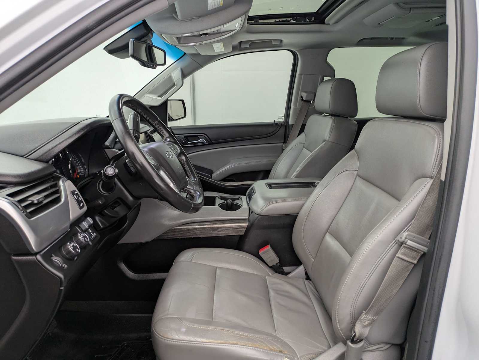 Thumbnail: 2015 Chevrolet Tahoe - 17