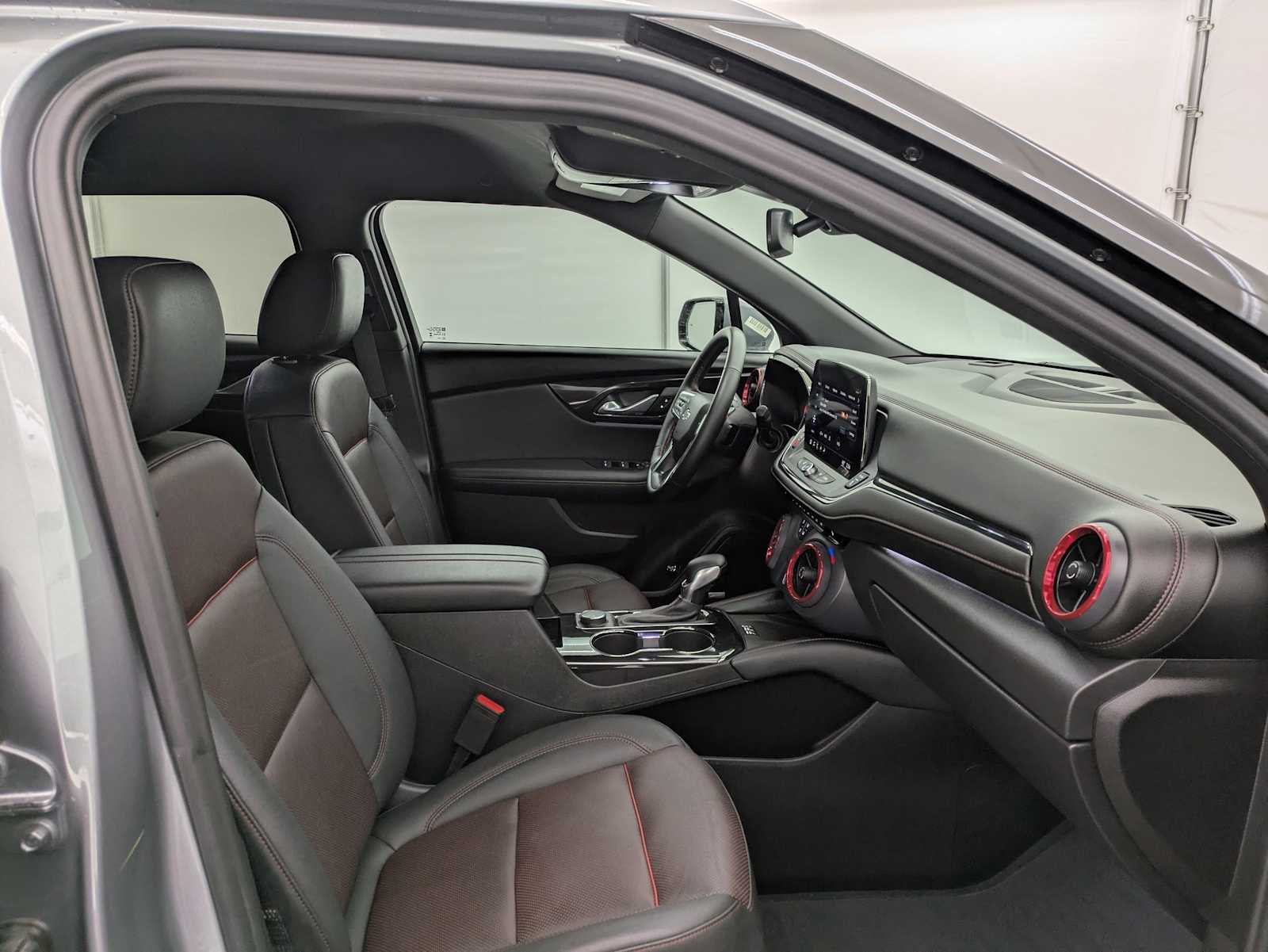 Thumbnail: 2025 Chevrolet Blazer - 22