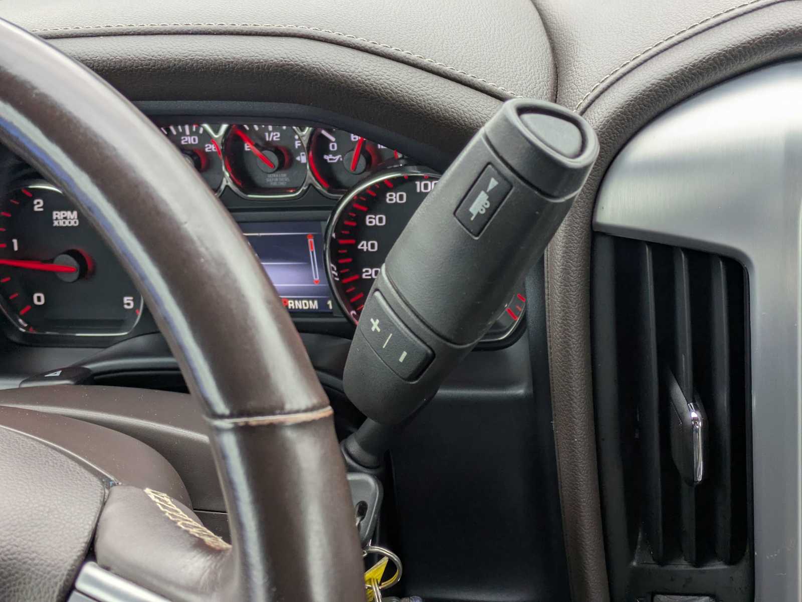 Thumbnail: 2016 GMC Sierra 3500 - 30