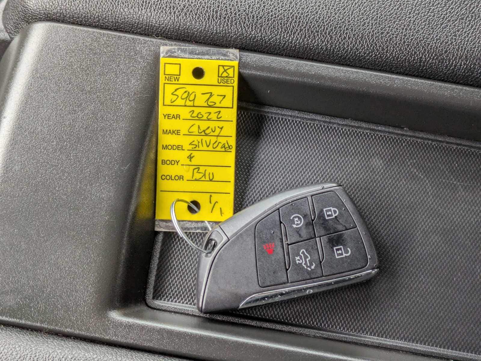 Thumbnail: 2022 Chevrolet Silverado 1500 - 34