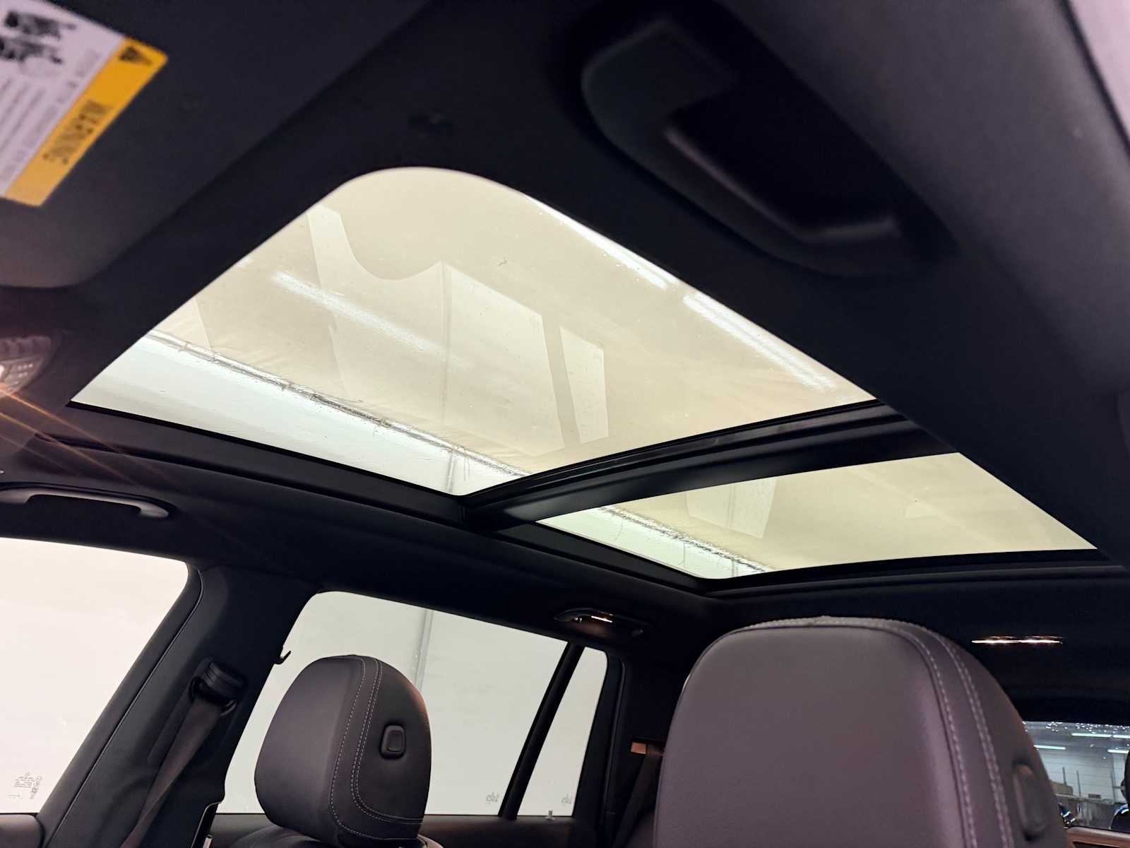 Thumbnail: 2024 Mercedes-Benz GLS - 19